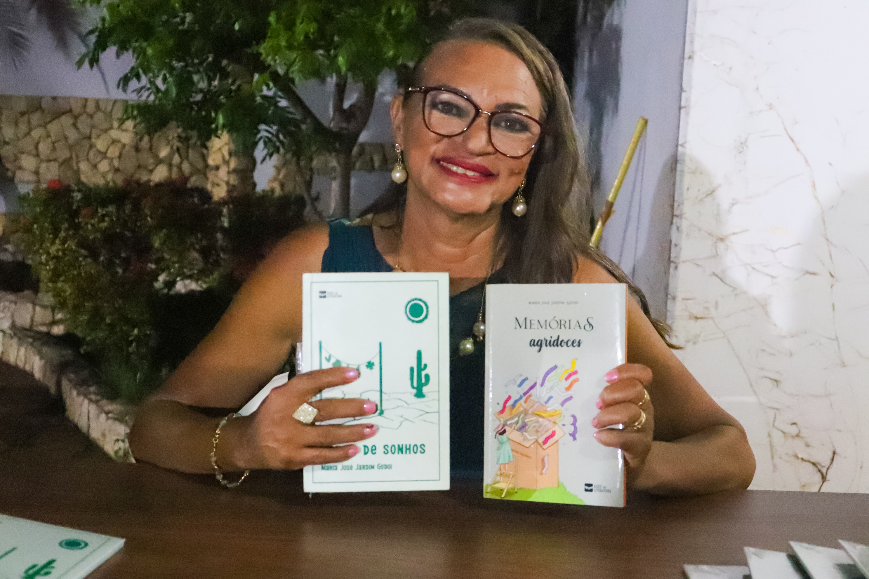 Talentos de Rio Verde: Maria José Jardim Godoi, a Poesia que Toca o Coração do Brasil